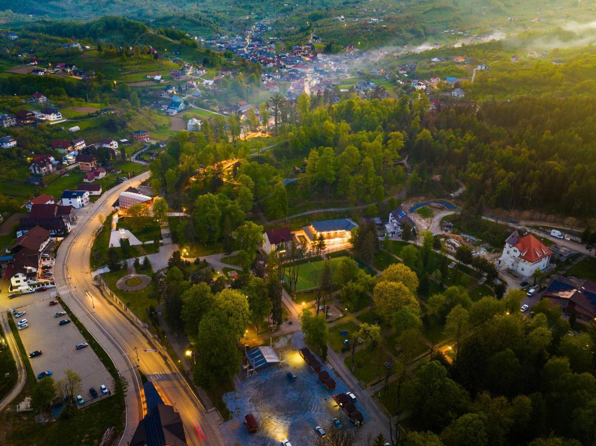 Pensiune Restaurant Perla Sângeorz-Băi Esterno foto